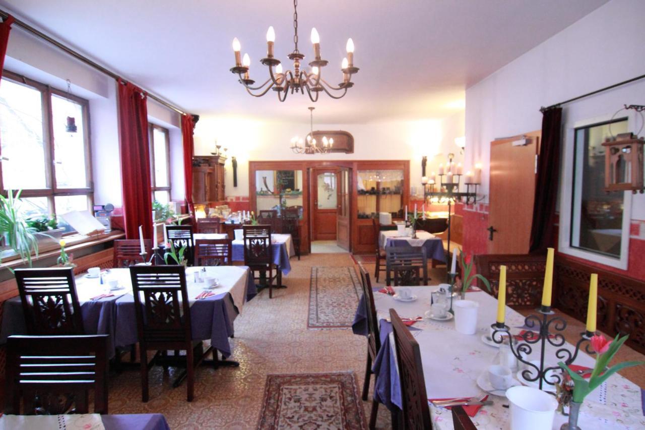 Kreuzerhof Hotel Garni Ротенбург об дер Таубер Екстериор снимка